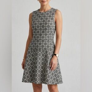 TORY BURCH Stencil Hourglass Dress Navy Ivory Geometric A-Line Size 10